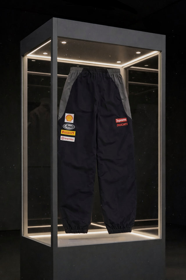 Pantalones de deporte Supreme Ducati en negro